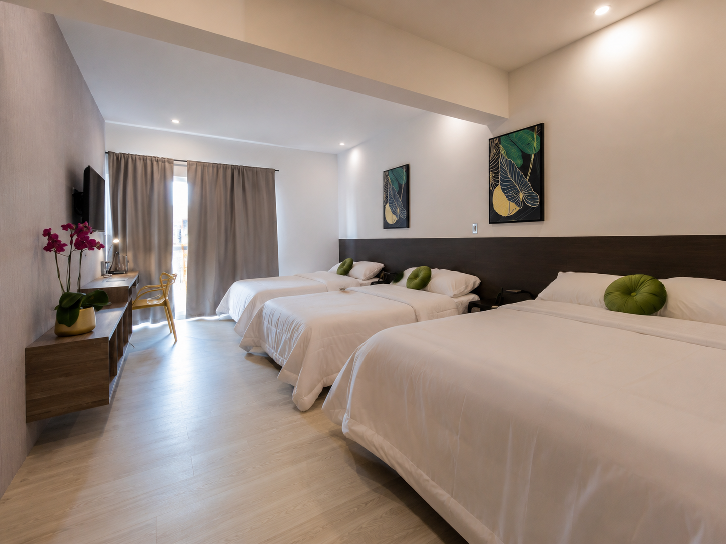 Habitación Triple - Hotel Arturo Michelena